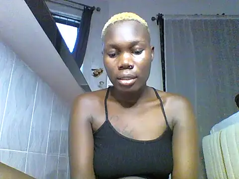 Snapshot of bluevile12 chatting on 17, 5, 2026 bluevile12 online show from 17, 5, 2026