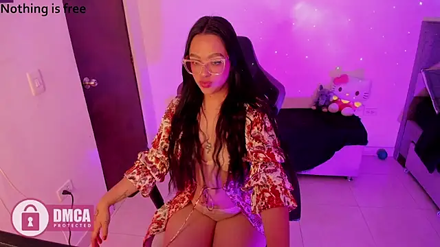 Snapshot of Spicydollx_1 chatting on 10, 6, 2026 Spicydollx 1 online show from 10, 6, 2026