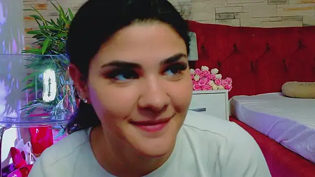 Snapshot of EvvaMonroe chatting on 12, 6, 2026 EvvaMonroe online show from 12, 6, 2026