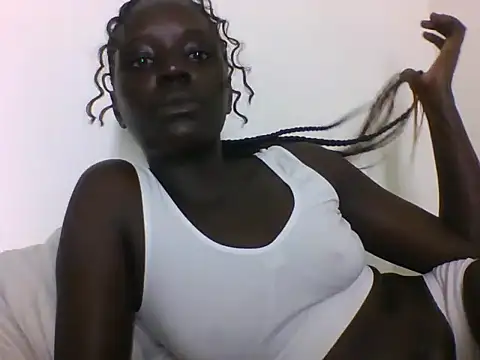Snapshot of LatishLava chatting on 17, 5, 2026 LatishLava online show from 17, 5, 2026