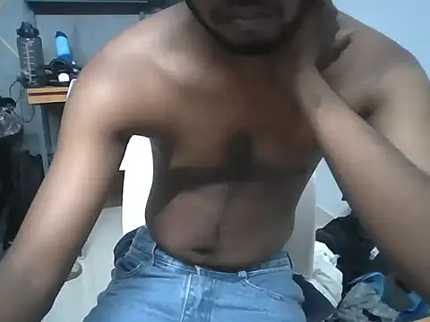 male18in online show from 15, 5, 2026