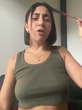 Snapshot of LatinDolliee chatting on 23, 5, 2026 LatinDolliee online show from 23, 5, 2026
