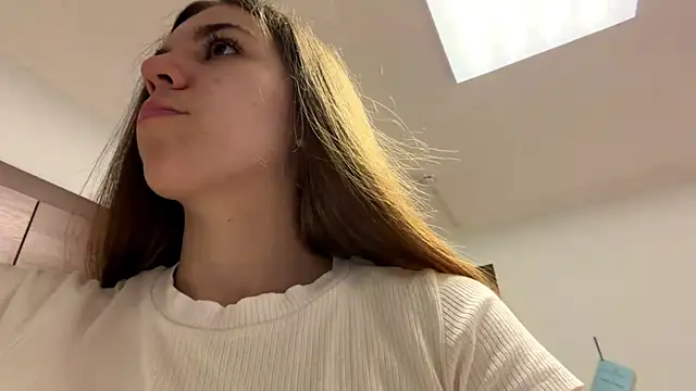 Snapshot of LaurindaStalford chatting on 8, 7, 2026 LaurindaStalford online show from 8, 7, 2026