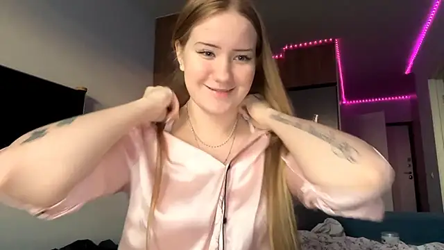 Snapshot of Lisi_Kiss_ chatting on 17, 5, 2026 Lisi Kiss online show from 17, 5, 2026