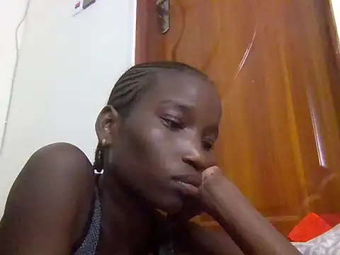 Snapshot of slimy_gal12 chatting on 26, 6, 2026 slimy gal12 online show from 26, 6, 2026
