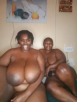 Snapshot of squirtmama chatting on 7, 6, 2026 squirtmama online show from 7, 6, 2026