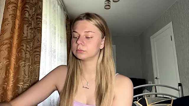 HoneysPiee online show from 6, 6, 2026