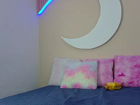 SamanthaLaurent online show from 14, 6, 2026