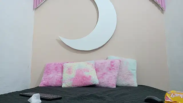 SamanthaLaurent online show from 31, 5, 2026