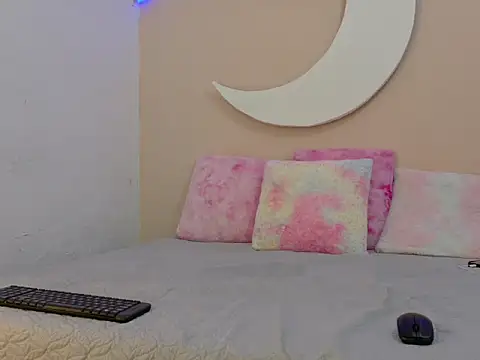 SamanthaLaurent online show from 16, 6, 2026