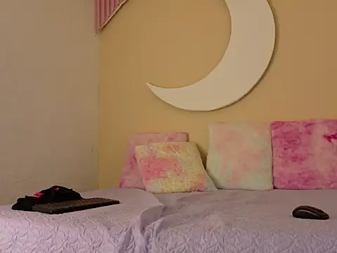 SamanthaLaurent online show from 3, 6, 2026