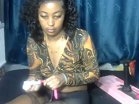 petite lexiiivv online show from 22, 6, 2026