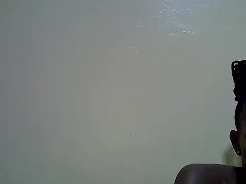 petite bunnie online show from 27, 5, 2026