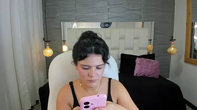 Snapshot of Lia__Kalifa chatting on 6, 6, 2026 Lia Kalifa online show from 6, 6, 2026