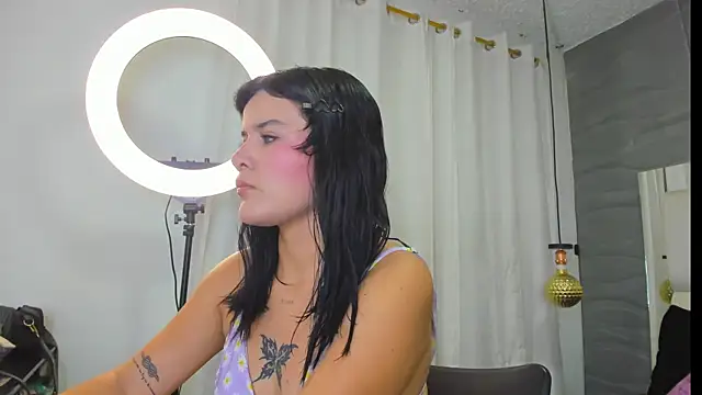 Snapshot of Lia__Kalifa chatting on 19, 5, 2026 Lia Kalifa online show from 19, 5, 2026