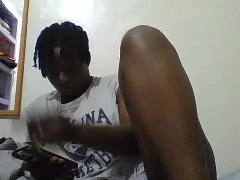 Snapshot of yourdreamgirlT chatting on 4, 6, 2026 yourdreamgirlT online show from 4, 6, 2026