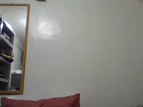 Snapshot of yourdreamgirlT chatting on 7, 6, 2026 yourdreamgirlT online show from 7, 6, 2026