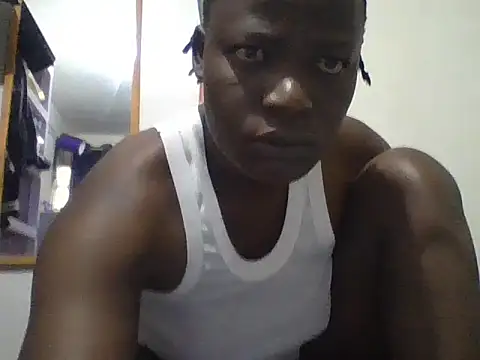 Snapshot of yourdreamgirlT chatting on 1, 7, 2026 yourdreamgirlT online show from 1, 7, 2026