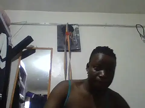 Snapshot of yourdreamgirlT chatting on 15, 6, 2026 yourdreamgirlT online show from 15, 6, 2026