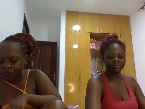 Snapshot of sexybaddies20 chatting on 18, 6, 2026 sexybaddies20 online show from 18, 6, 2026
