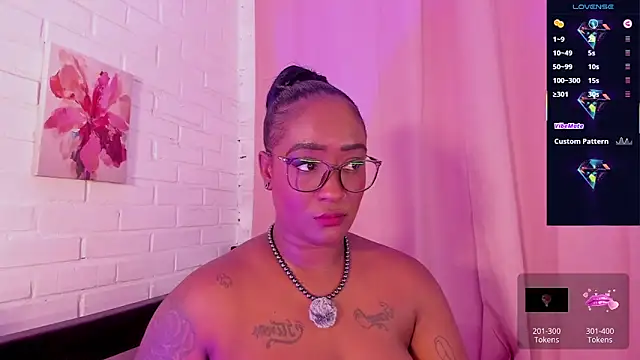 Snapshot of alison_daniels_ chatting on 15, 11, 2025 alison daniels online show from 15, 11, 2025