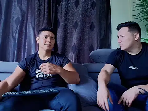 hetero sexxx online show from 4, 7, 2026