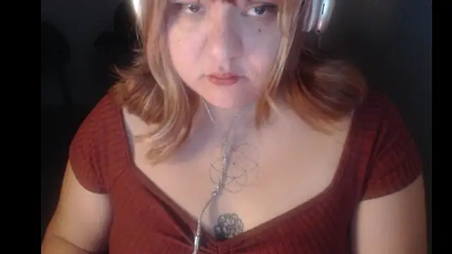 Snapshot of MaevenNectar chatting on 12, 6, 2026 MaevenNectar online show from 12, 6, 2026