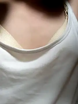 HoaHongXanh22 online show from 13, 6, 2026