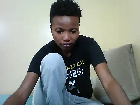 Snapshot of Bambybeauty2 chatting on 2, 6, 2026 Bambybeauty2 online show from 2, 6, 2026