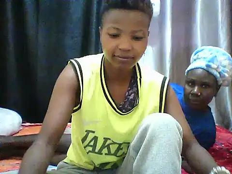 Snapshot of Bambybeauty2 chatting on 9, 7, 2026 Bambybeauty2 online show from 9, 7, 2026