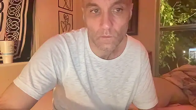prankcaller online show from 28, 6, 2026