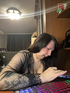 Snapshot of EvaBeautyXxX chatting on 17, 7, 2026 EvaBeautyXxX online show from 17, 7, 2026