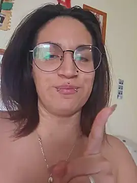 Karengenesisx online show from 2, 6, 2026