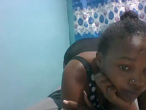 chocolate-pie2 online show from 19, 5, 2026