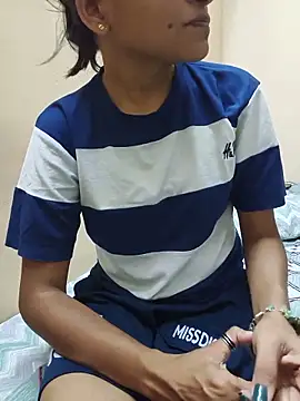 Snapshot of Shanaya_001 chatting on 30, 5, 2026 Shanaya 001 online show from 30, 5, 2026