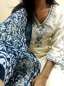 Snapshot of Shanaya_001 chatting on 27, 6, 2026 Shanaya 001 online show from 27, 6, 2026