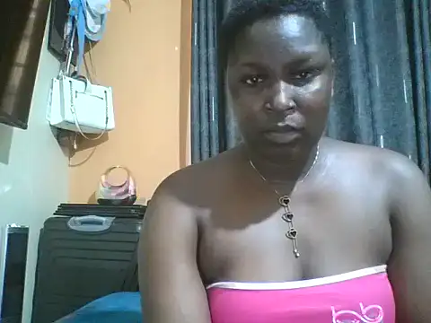 Snapshot of Queenbella780 chatting on 16, 5, 2026 Queenbella780 online show from 16, 5, 2026