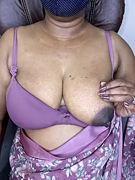 MISS-LOVEV online show from 17, 7, 2026