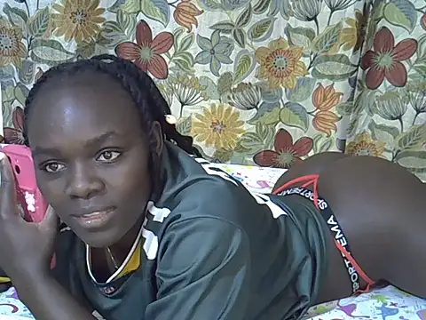 Snapshot of kayleen6 chatting on 12, 6, 2026 kayleen6 online show from 12, 6, 2026