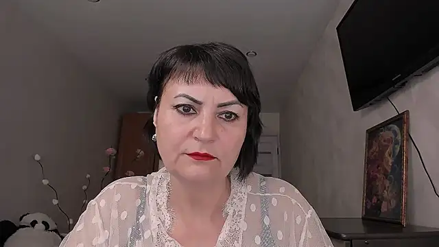Snapshot of Helen_Beller chatting on 11, 6, 2026 Helen Beller online show from 11, 6, 2026