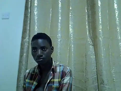 Snapshot of cutiebreey chatting on 30, 6, 2026 cutiebreey online show from 30, 6, 2026