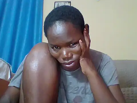 Blacksexyqueen24 online show from 20, 5, 2026