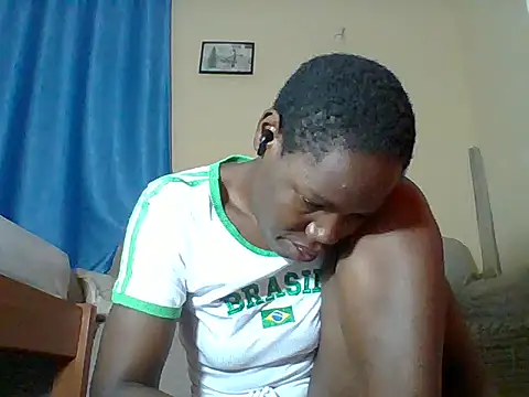 Blacksexyqueen24 online show from 27, 6, 2026