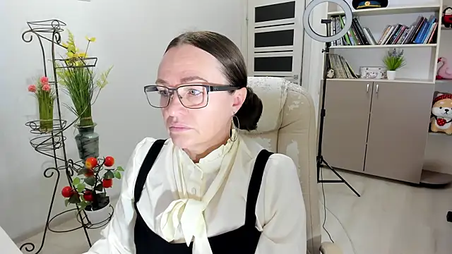 Vika73 online show from 28, 11, 2025