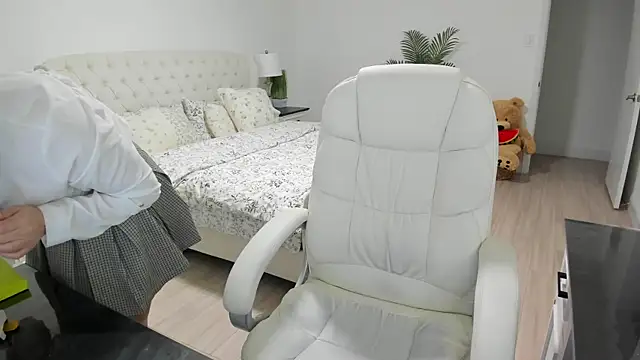 Vika73 online show from 20, 2, 2026