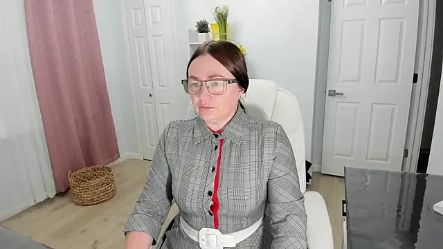 Vika73 online show from 18, 2, 2025