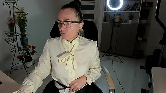 Vika73 online show from 16, 1, 2026