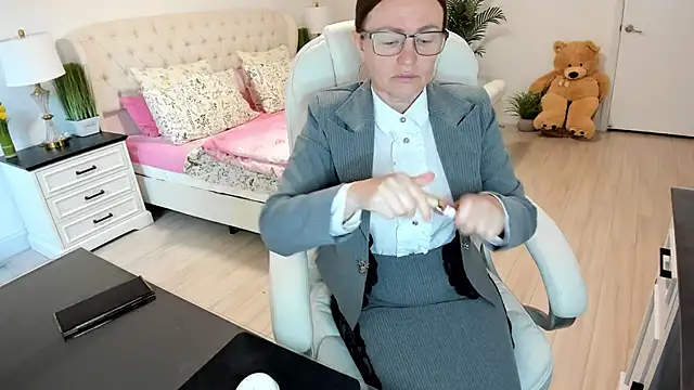 Vika73 online show from 19, 10, 2025