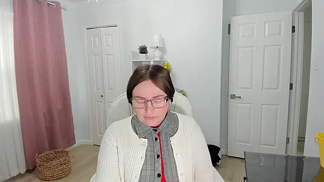 Vika73 online show from 18, 2, 2025