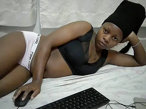 Snapshot of sexy_nanah chatting on 20, 5, 2026 sexy nanah online show from 20, 5, 2026